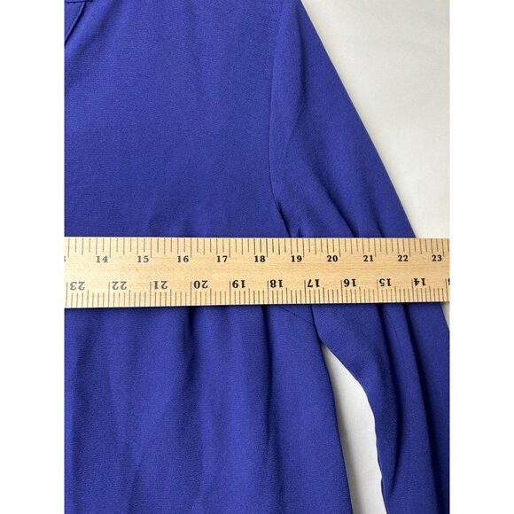 NWT Apt 9 Ladies Sz M Long Sleeve Hidden Button Up Blouse Blue VNeck Casual Work - Picture 4 of 10